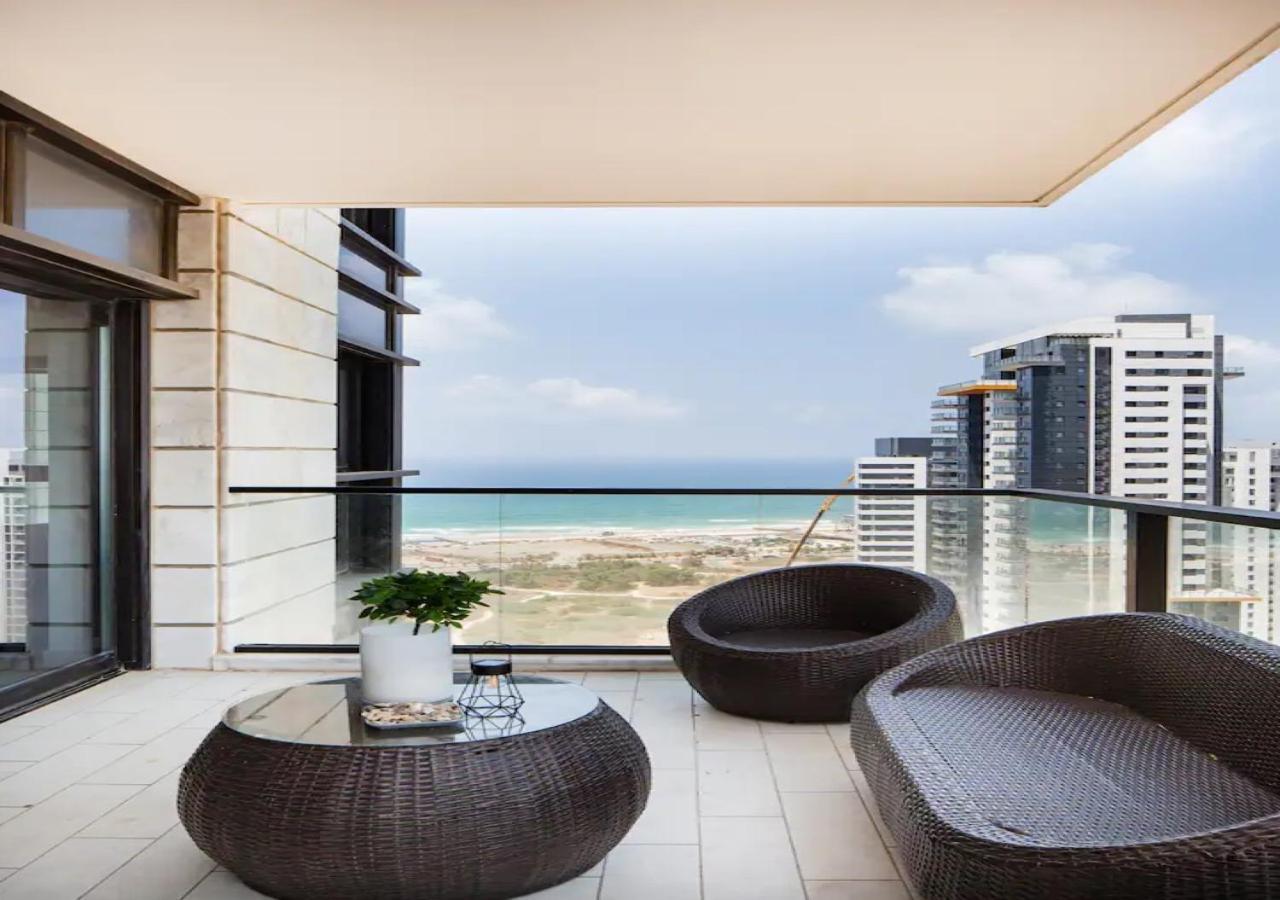 O&O Group- Special Apartment Sea View Luxury Tower بات يام المظهر الخارجي الصورة