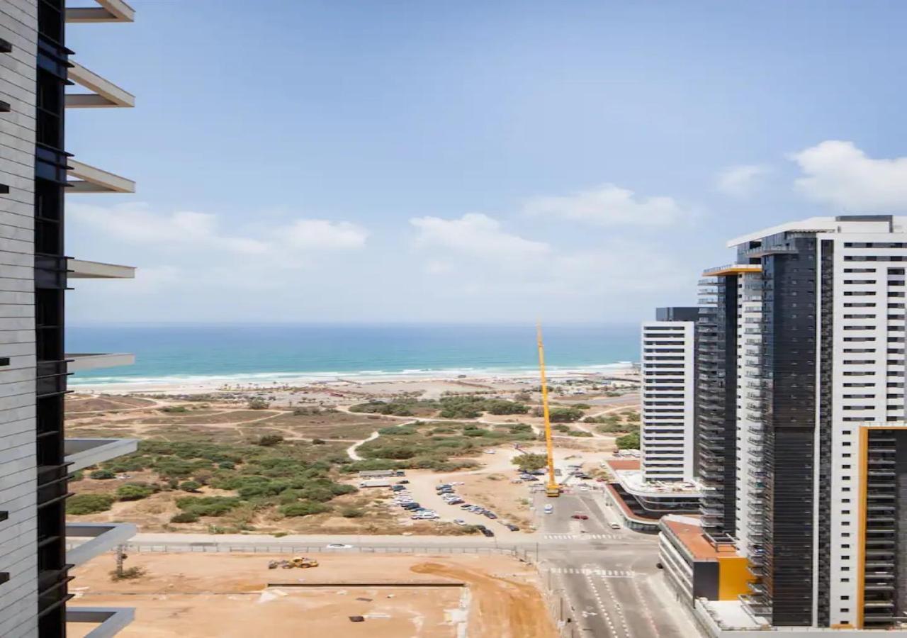 O&O Group- Special Apartment Sea View Luxury Tower بات يام المظهر الخارجي الصورة
